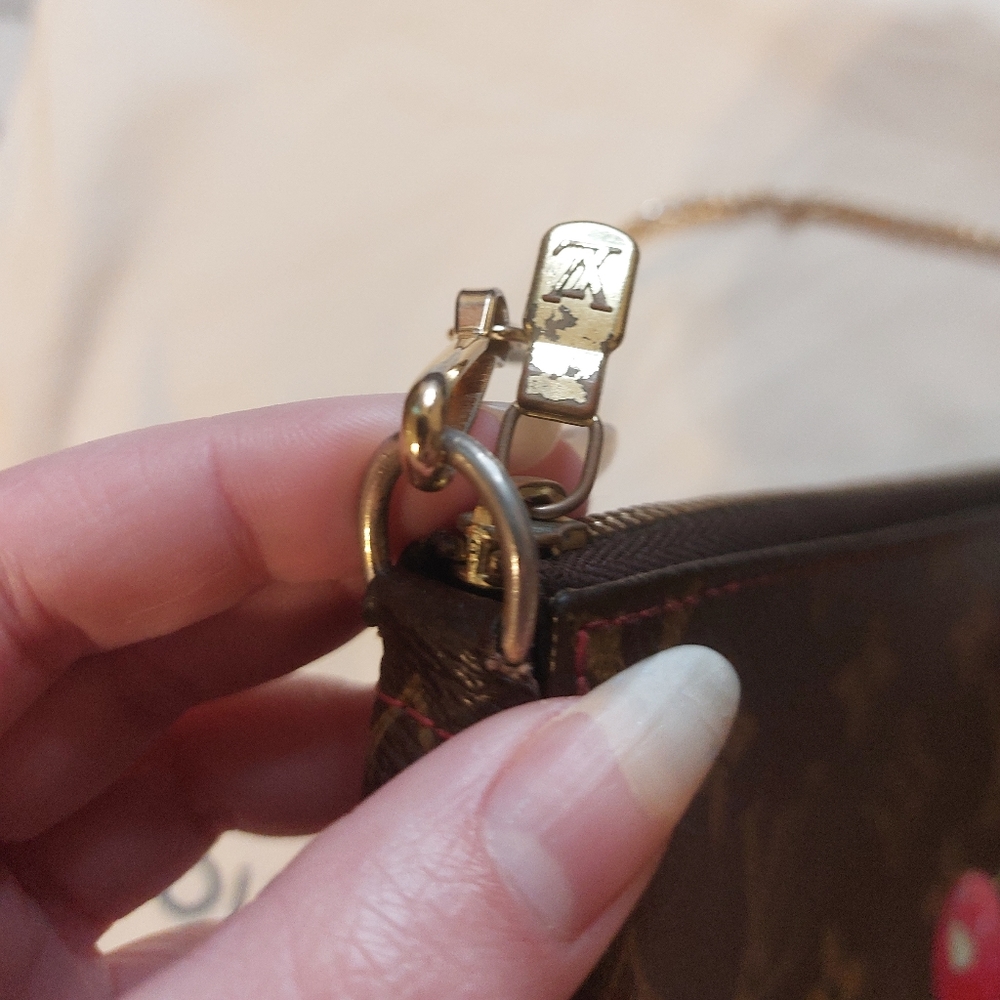 💖SOLD💖 Louis Vuitton Murakami Cherry Pochette bag - Picture 4 of 14